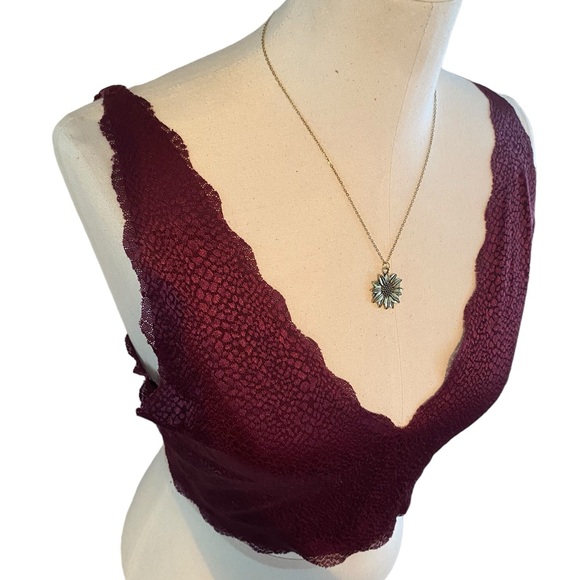 SOPHIE B SHIMMERY LACE BRALETTE UNPADDED NO WIRE WINE STRETCHY LACE BRA SIZE XL - Picture 6 of 14